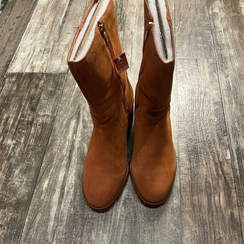 Vince Camuto Brown Winter Boots Size 11 Wide